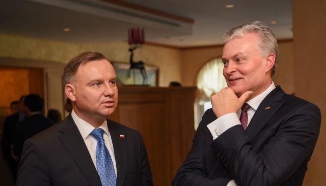В Украину приедут президенты Польши и Литвы В Украину приедут президенты Польши и Литвы