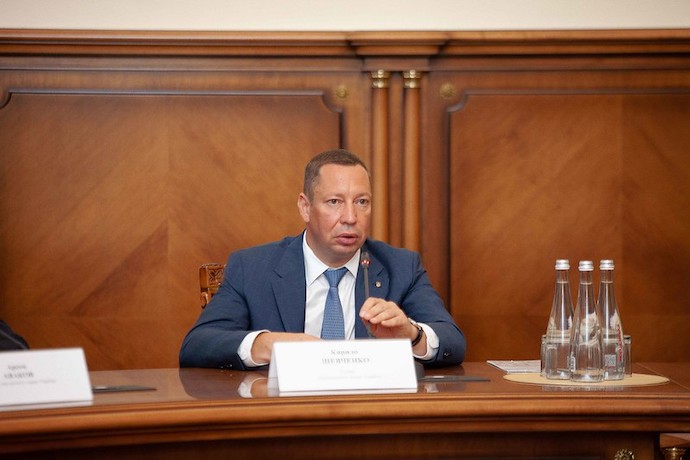 Президент не планирует менять главу НБУ  Президент не планирует менять главу НБУ
