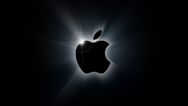 Акции Apple достигли исторического максимума Акции Apple достигли исторического максимума