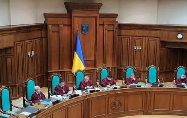 В КСУ обжаловали «антиколомойский закон» В КСУ обжаловали «антиколомойский закон»