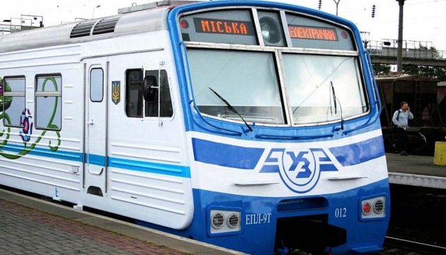 В Киеве запустили дополнительные рейсы городской электрички В Киеве запустили дополнительные рейсы городской электрички