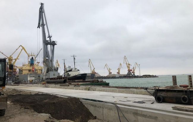 В Одесском морском порту проходят обыски  В Одесском морском порту проходят обыски