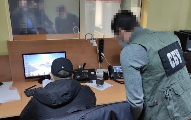 СБУ блокировала торговлю секретной информацией силовых ведомств  СБУ блокировала торговлю секретной информацией силовых ведомств