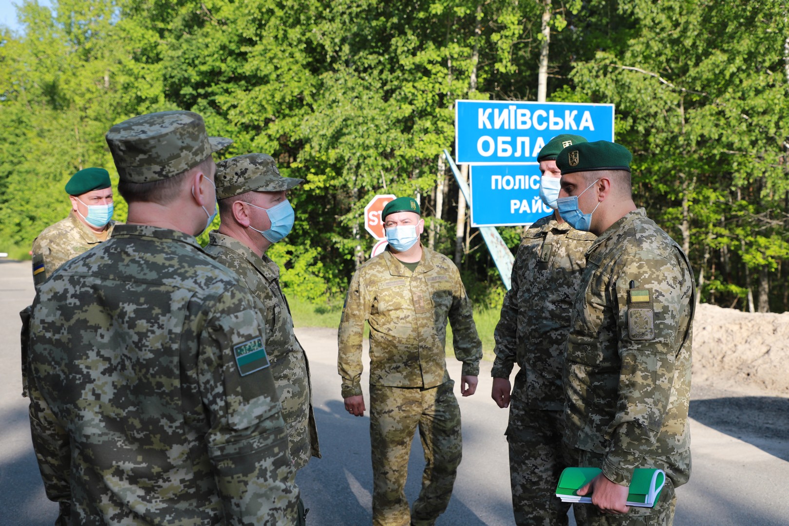 Правительство запускает электронные очереди на границах – Шмыгаль Правительство запускает электронные очереди на границах – Шмыгаль