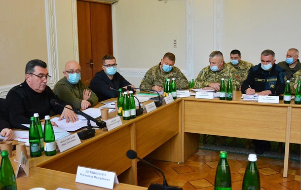 Силовики обсудили ситуацию с мигрантами Силовики обсудили ситуацию с мигрантами