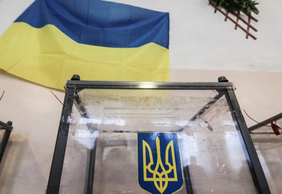 Волкер хочет честных выборов в Украине Волкер хочет честных выборов в Украине