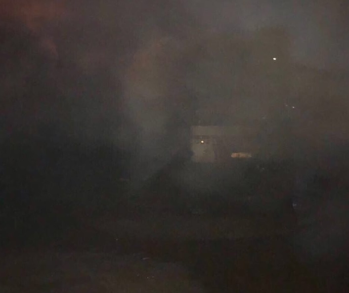 Во Львове провокаторы «подожгли» польский автобус и обклеили его красно-черными листовками (ФОТО)