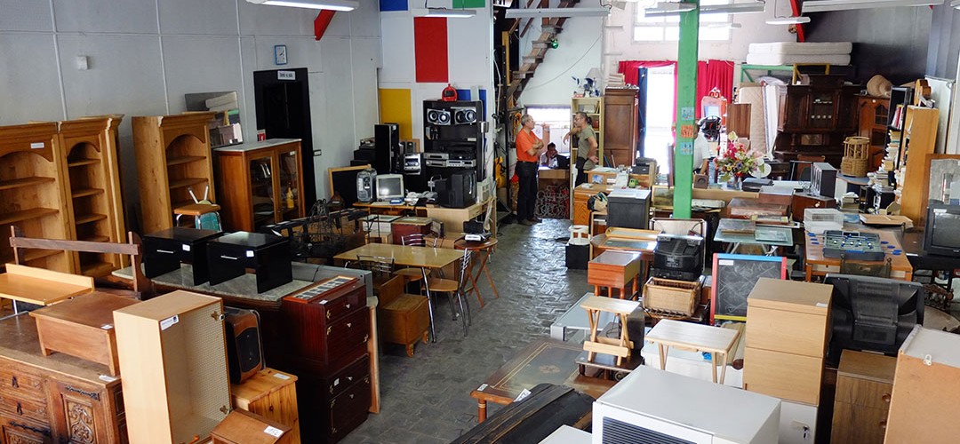 Ексклюзив за безцінь: як придбати меблі у Європі вдесятеро дешевше, ніж в Україні